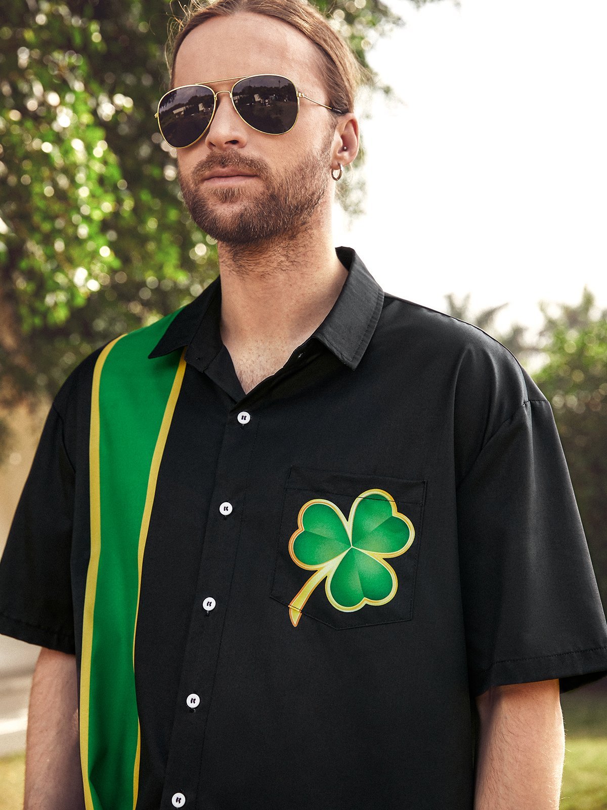 St Patrick‘s Day Shamrock Chest Pocket Short Sleeve Bowling Shirt