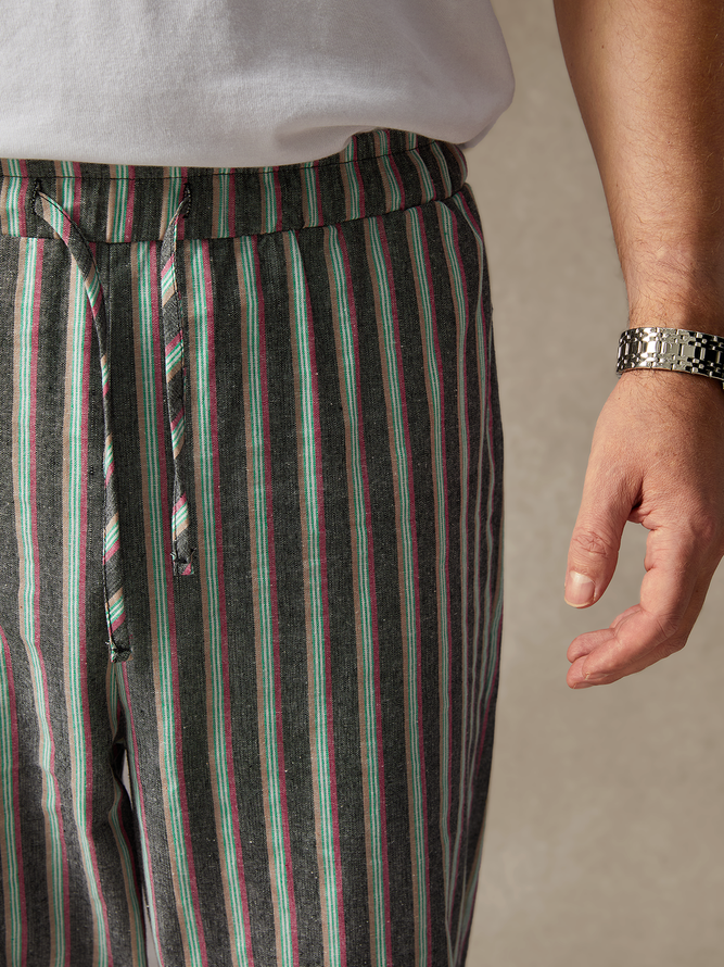 Side view of Men Striped Casual Spring/Fall Natural No Elasticity Capris Cotton H-Line Regular Pants