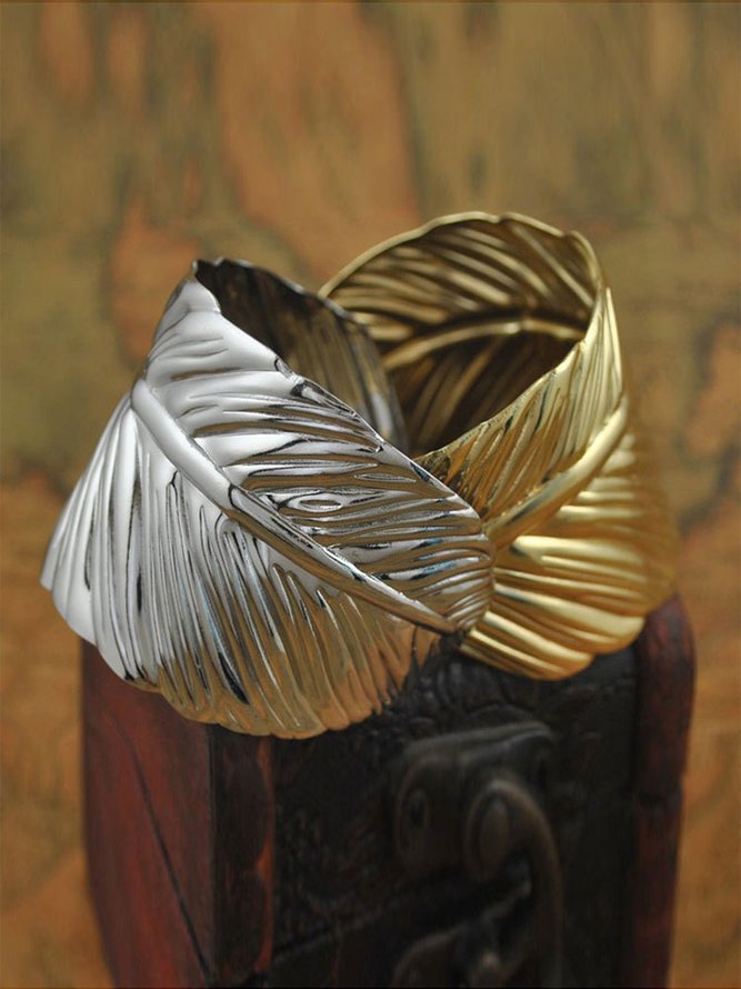 Side view of Hawalili Plain Golden men Accessories Vintage Alloy All Season  Accessories